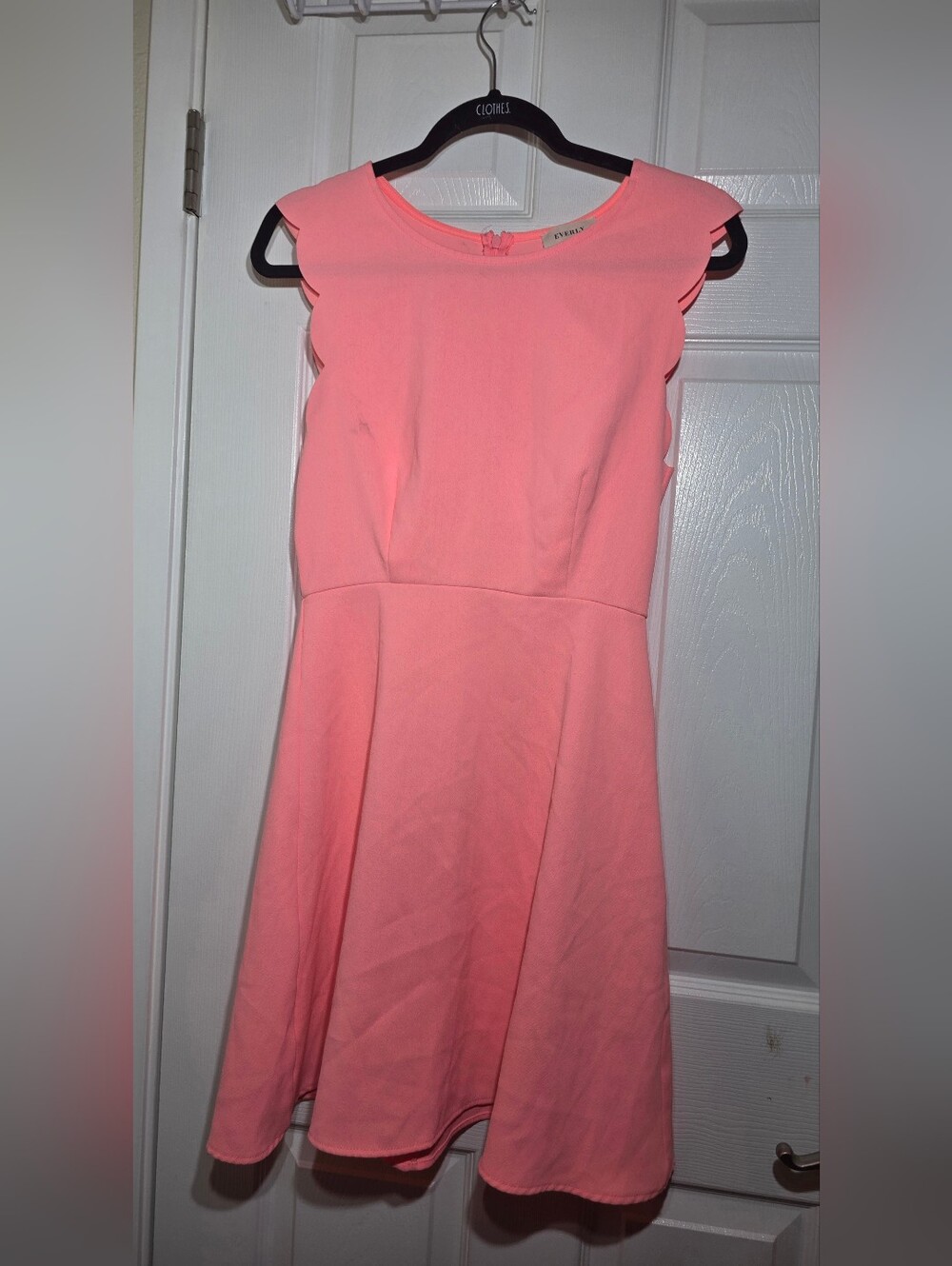 Everly Women's Pink Scalloped Cap Sleeve Fit & Flare Dress Size Small
